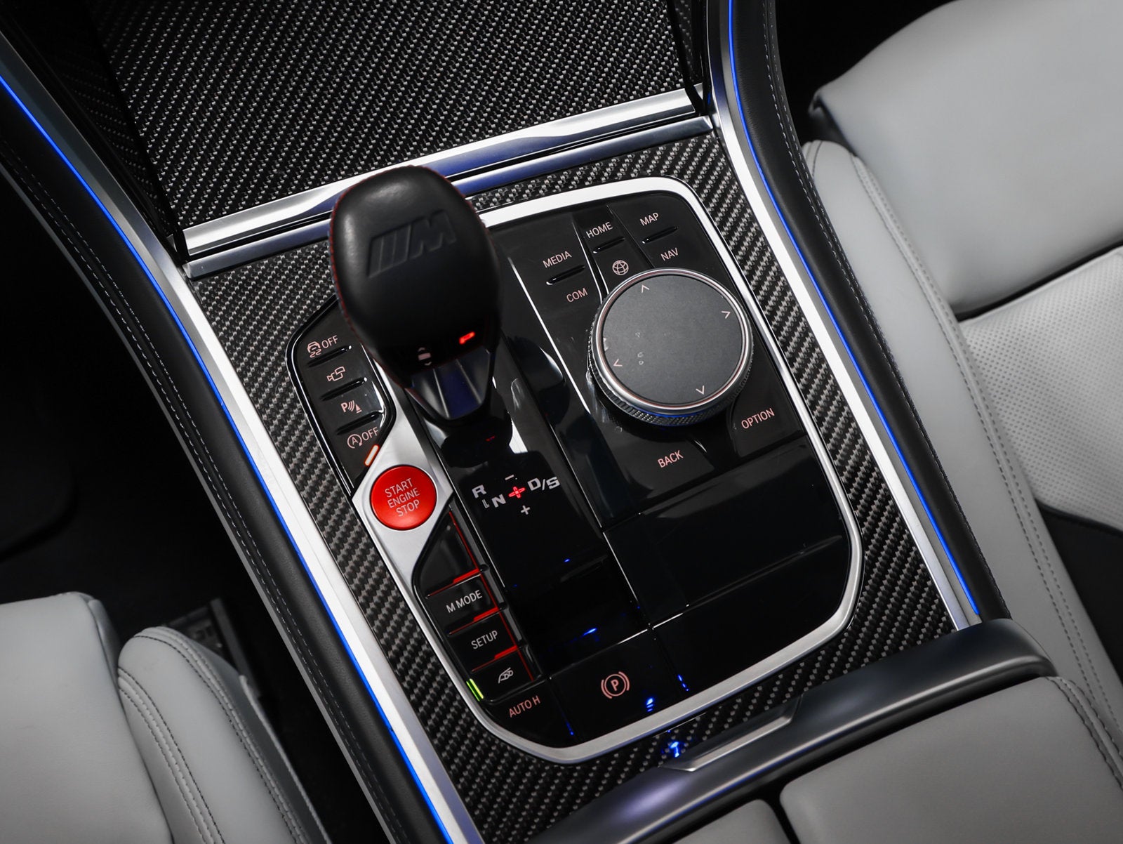 2021 BMW M8 Base