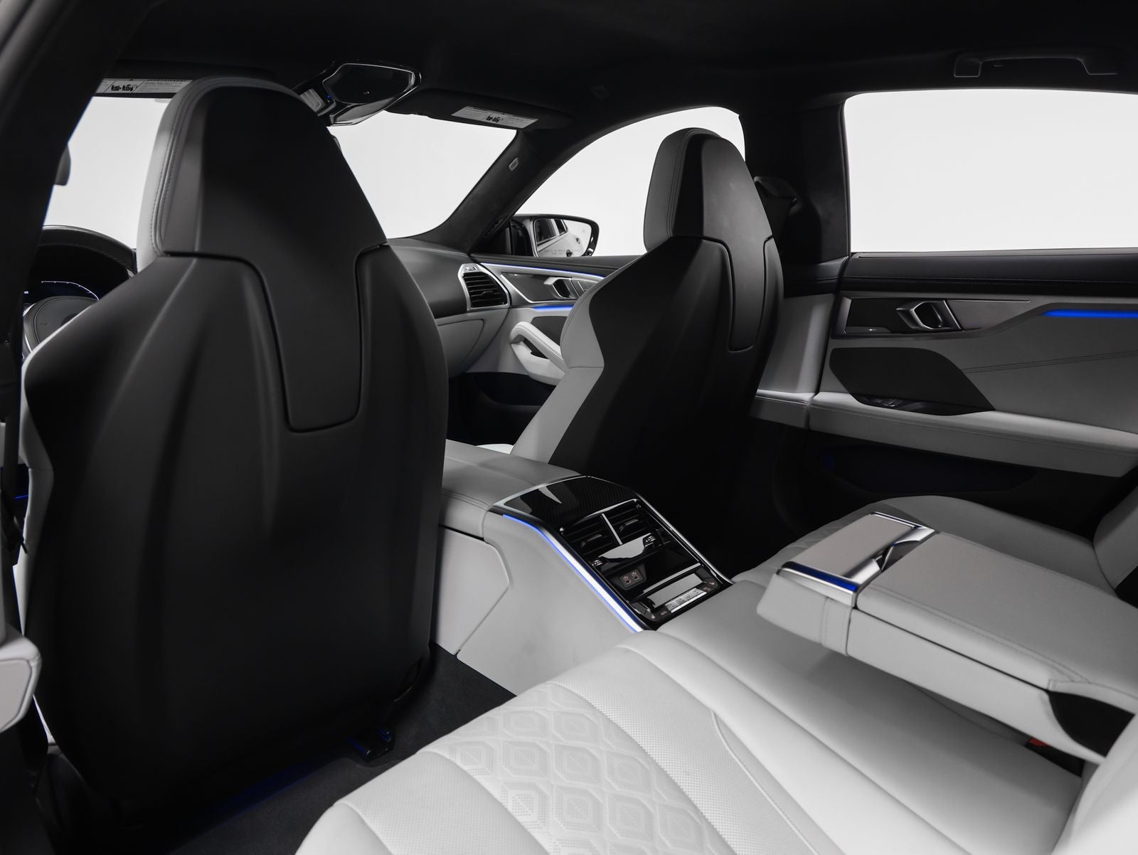 2021 BMW M8 Base