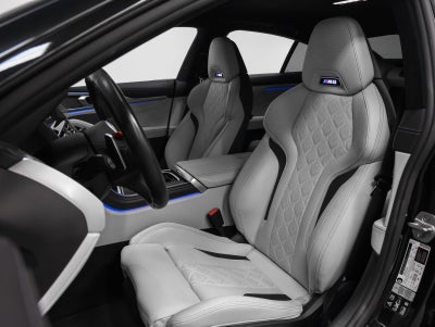 2021 BMW M8 Base