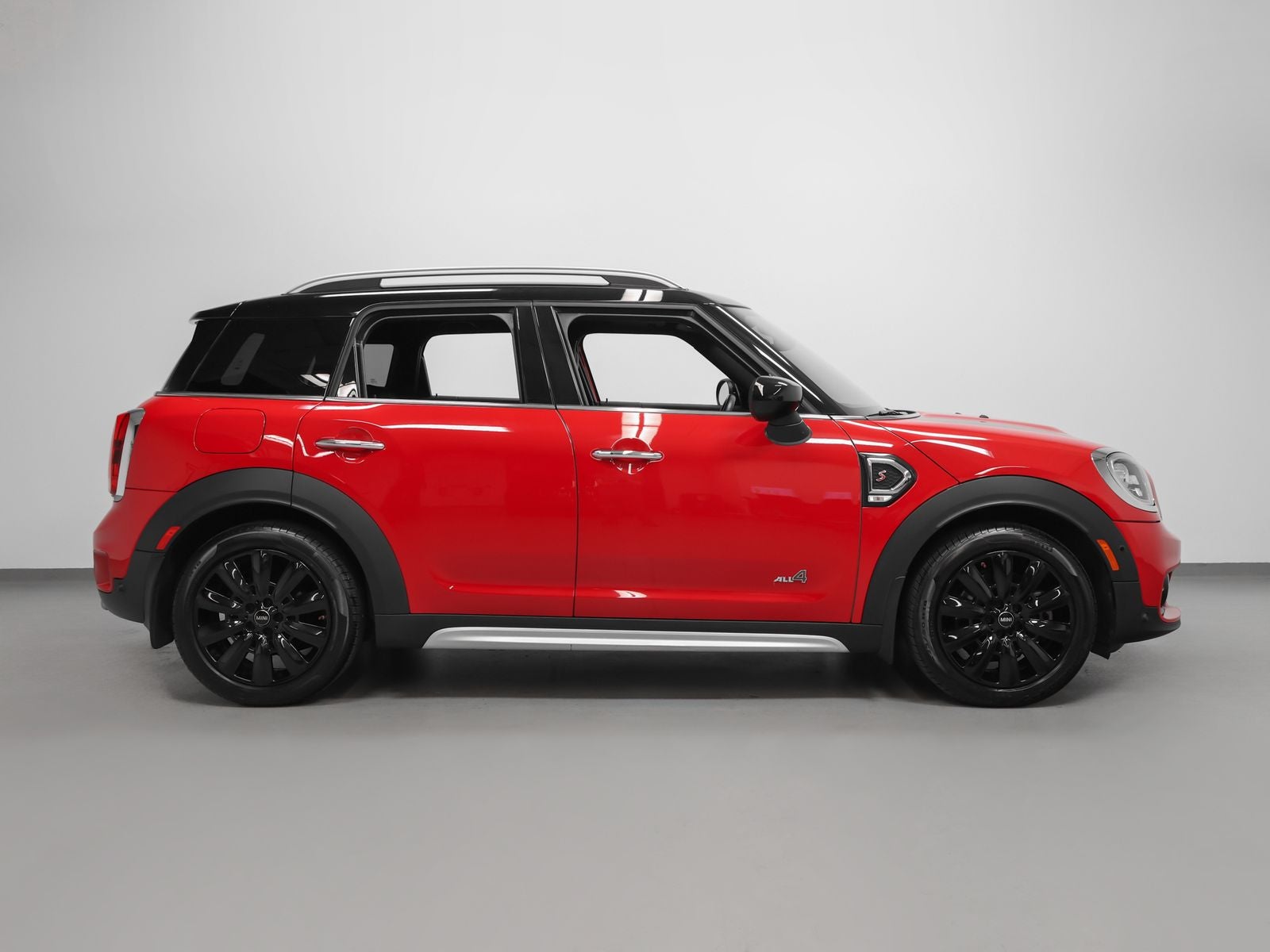 2020 MINI Cooper S Countryman Iconic