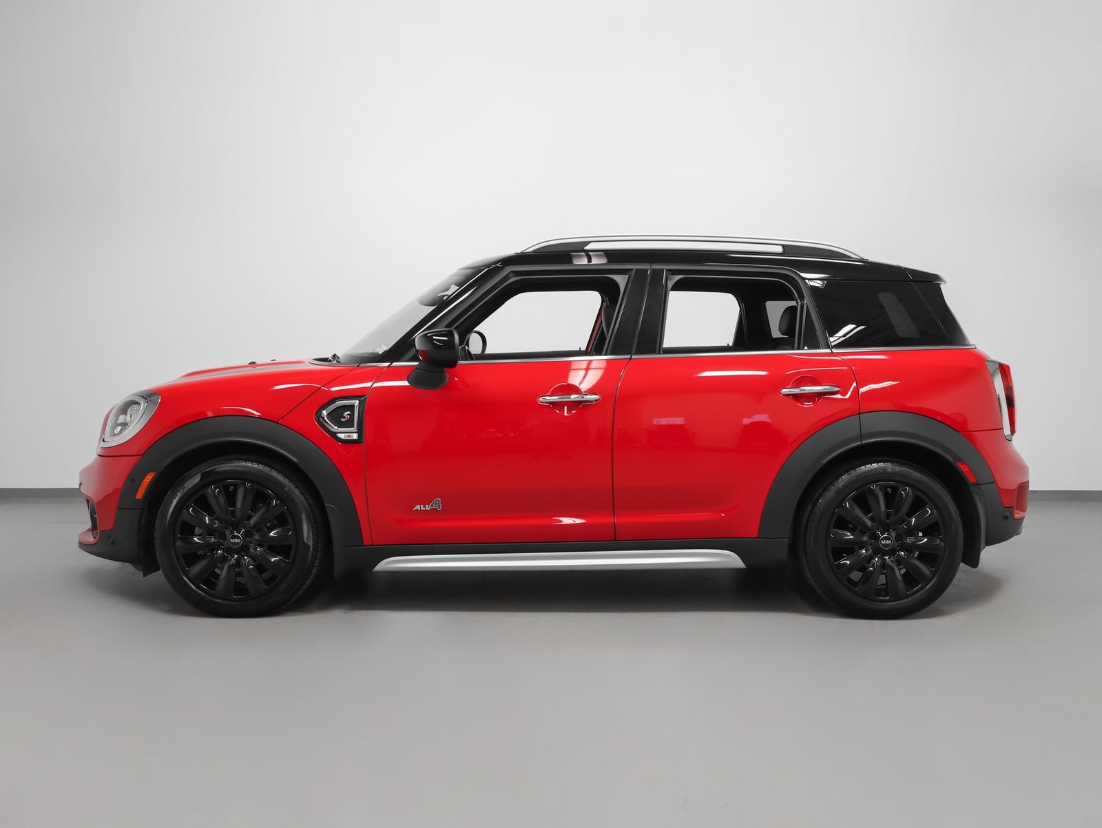 2020 MINI Cooper S Countryman Iconic