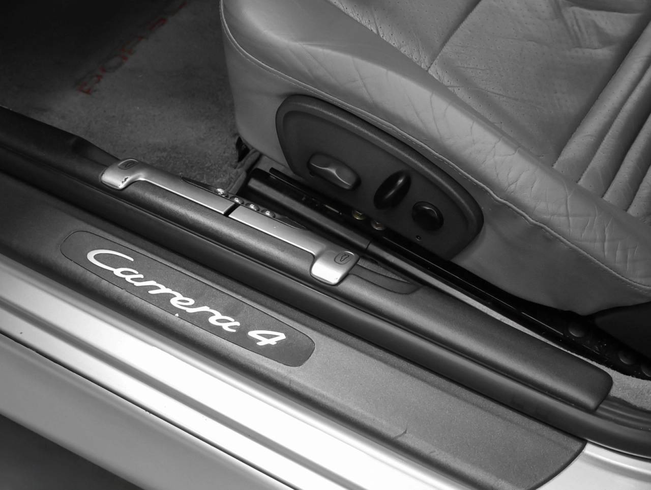 1999 Porsche 911 911 Carrera 4 Coupe