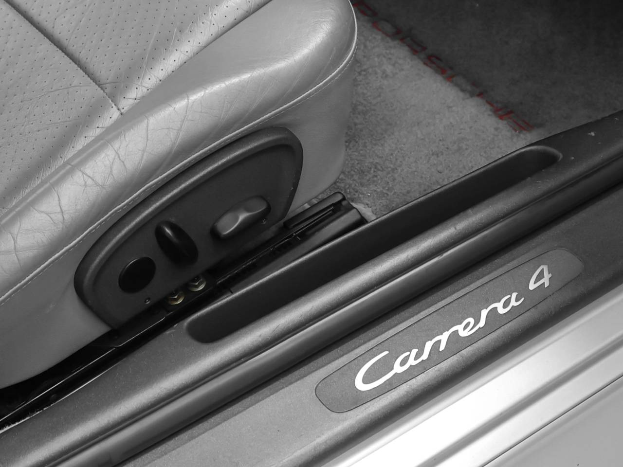 1999 Porsche 911 911 Carrera 4 Coupe