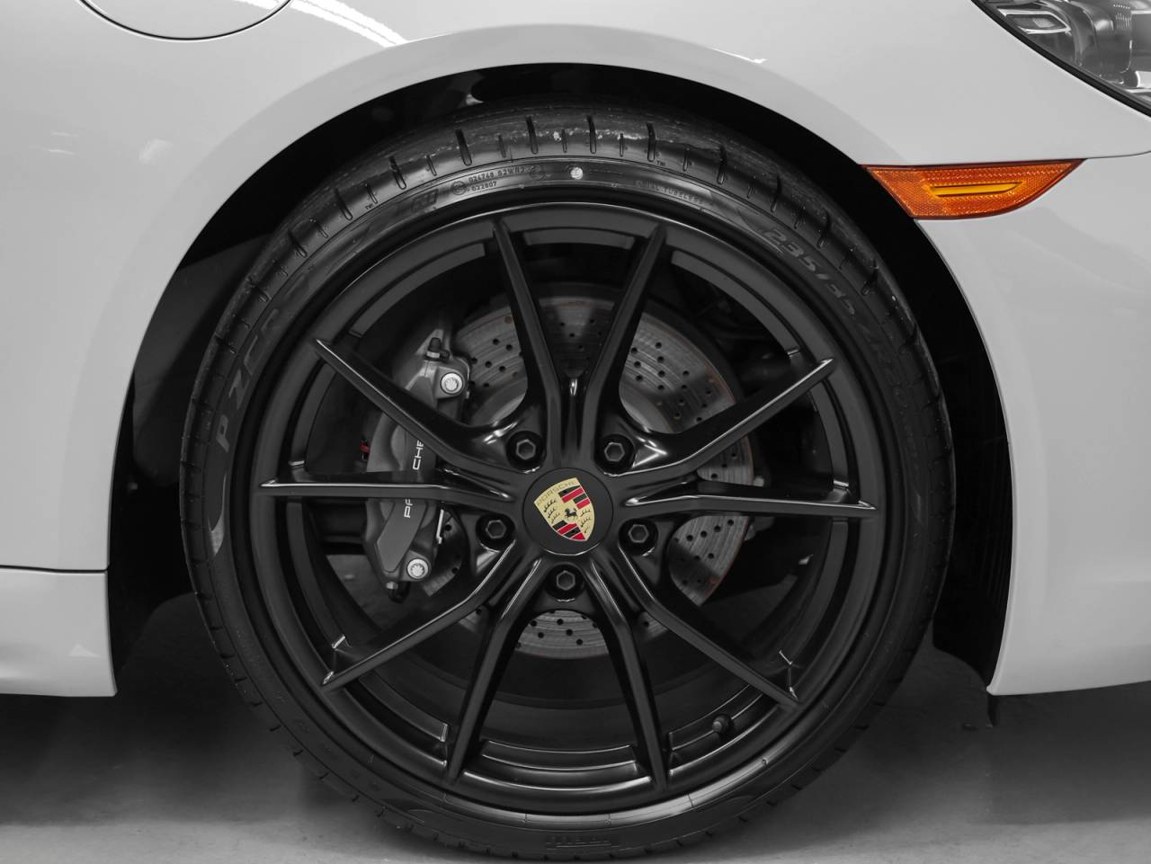 2025 Porsche 718 718 Cayman Style Edition