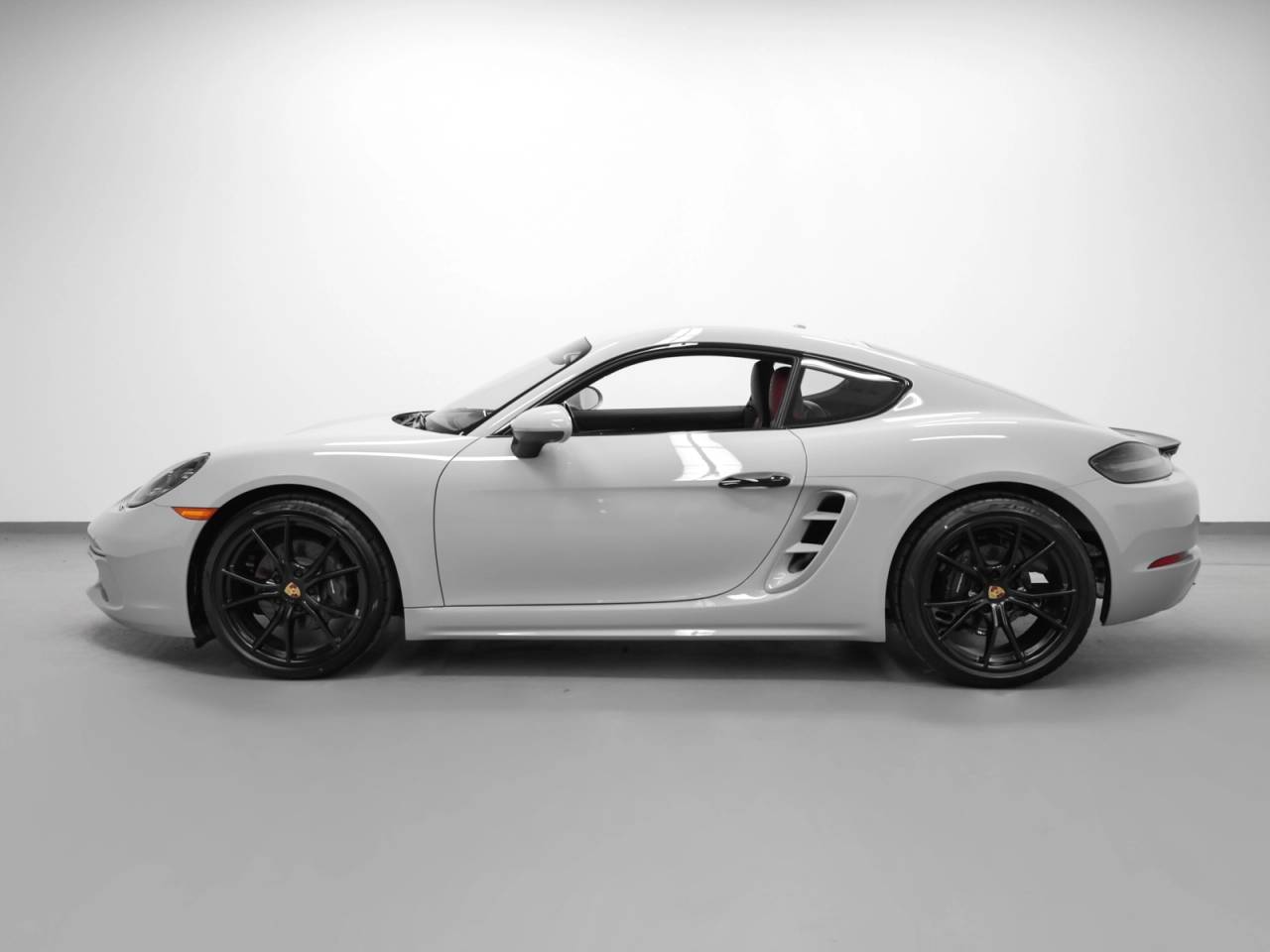 2025 Porsche 718 718 Cayman Style Edition