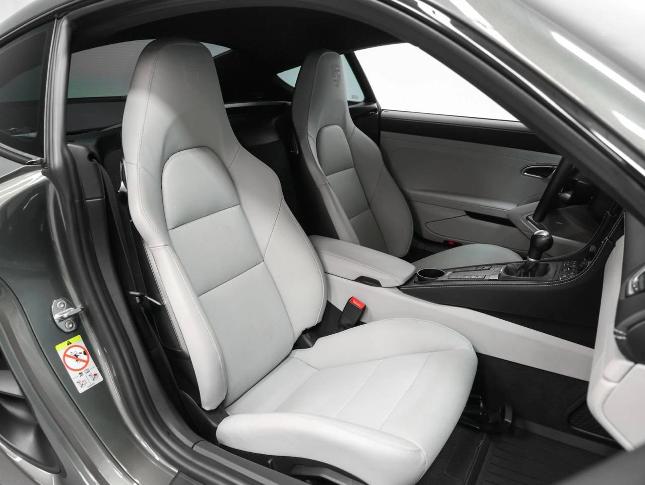 2024 Porsche 718 718 Cayman Style Edition (MY24)