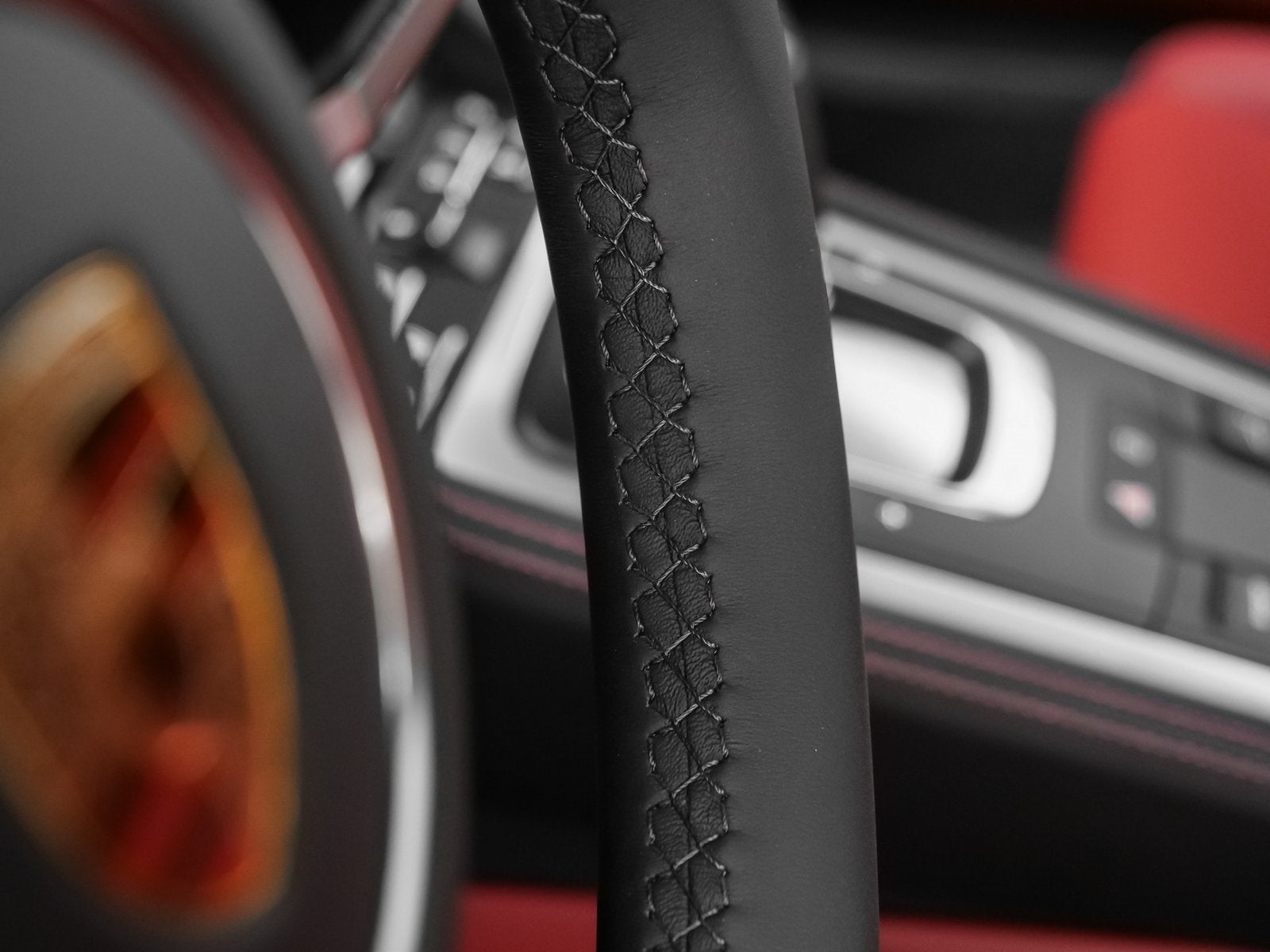 2025 Porsche 718 718 Cayman