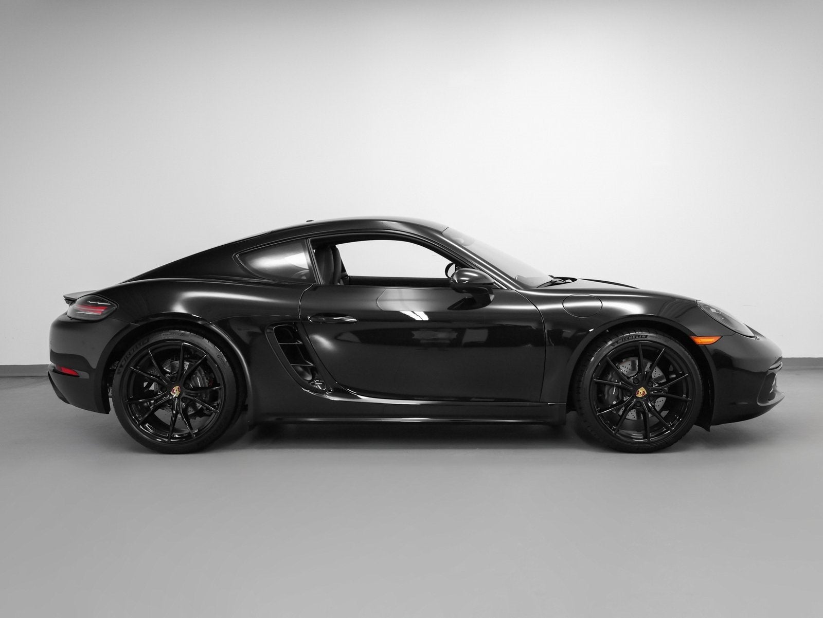 2025 Porsche 718 718 Cayman
