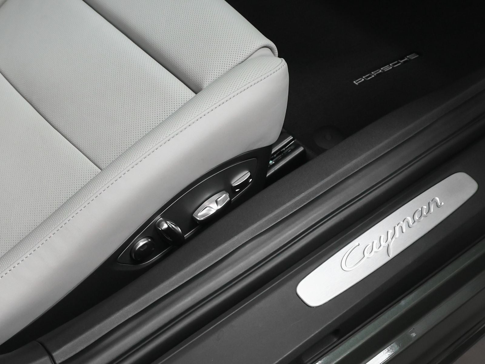 2025 Porsche 718 718 Cayman