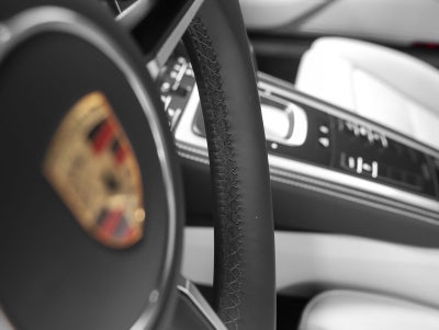 2025 Porsche 718 718 Cayman