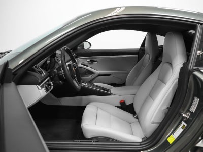 2025 Porsche 718 718 Cayman