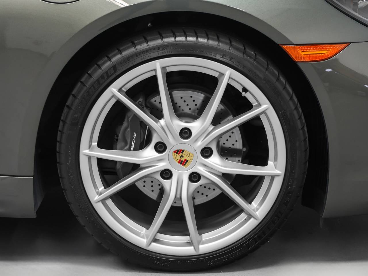 2025 Porsche 718 718 Cayman