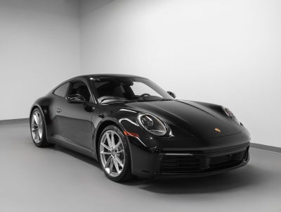 2022 Porsche 911 Carrera