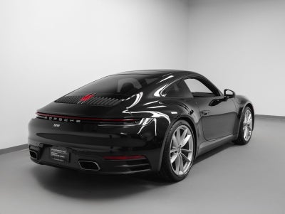2022 Porsche 911 Carrera