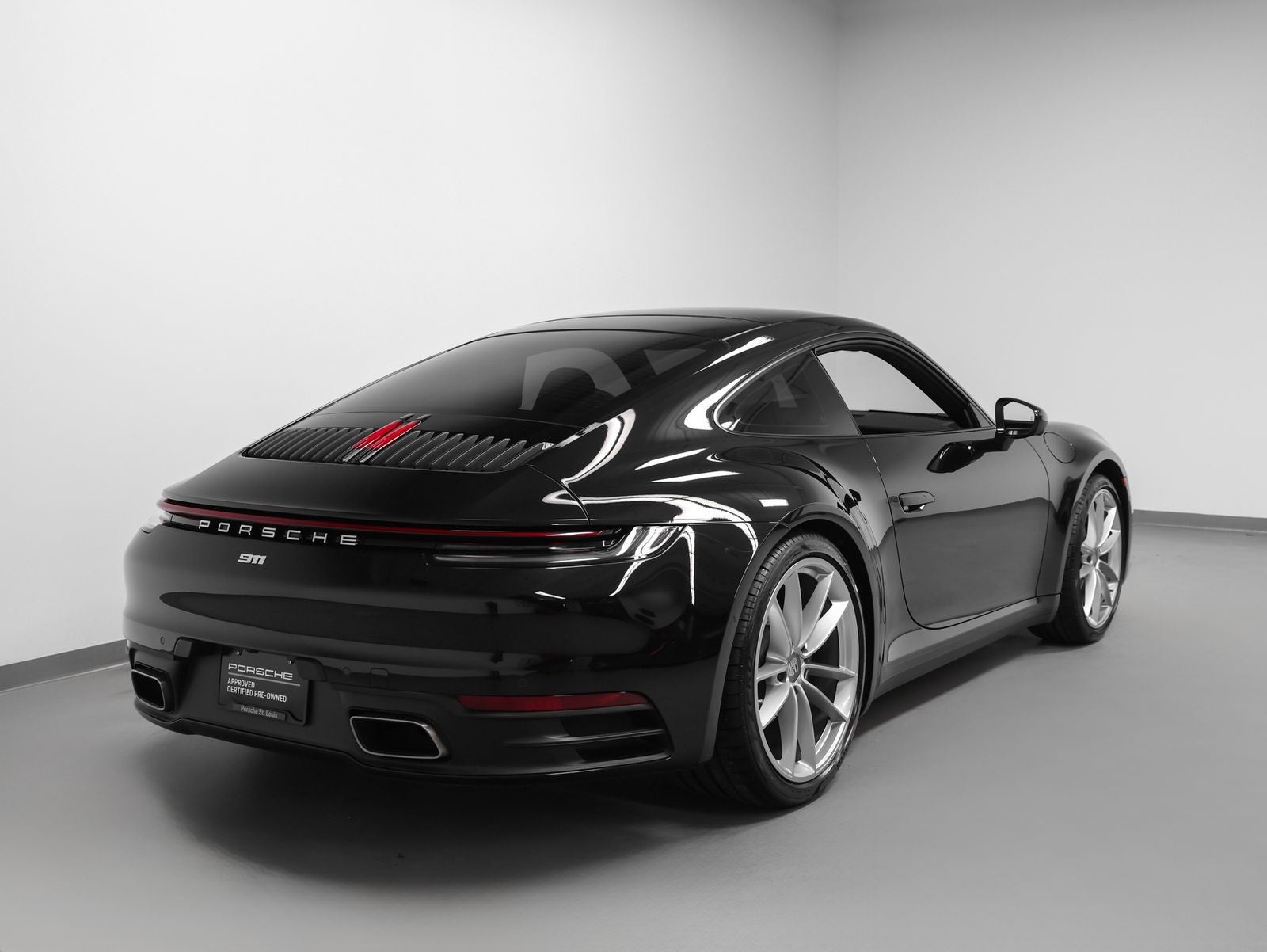 2022 Porsche 911 Carrera