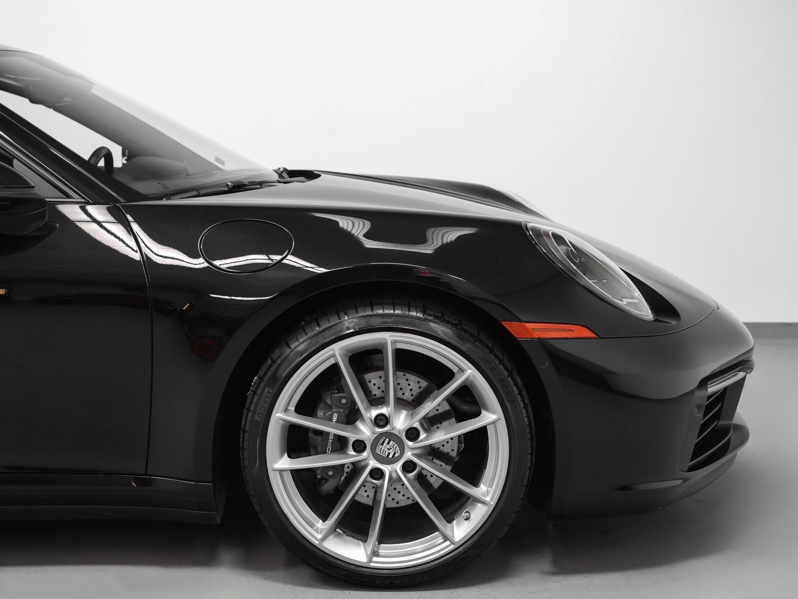 2022 Porsche 911 Carrera