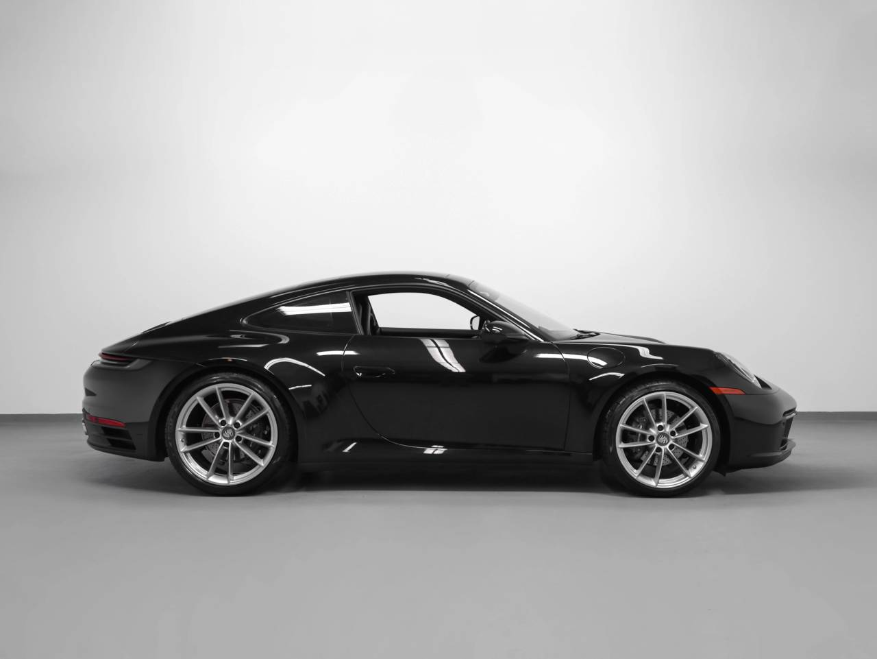 2022 Porsche 911 Carrera
