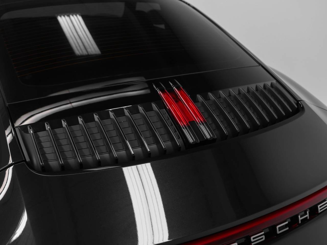 2022 Porsche 911 Carrera
