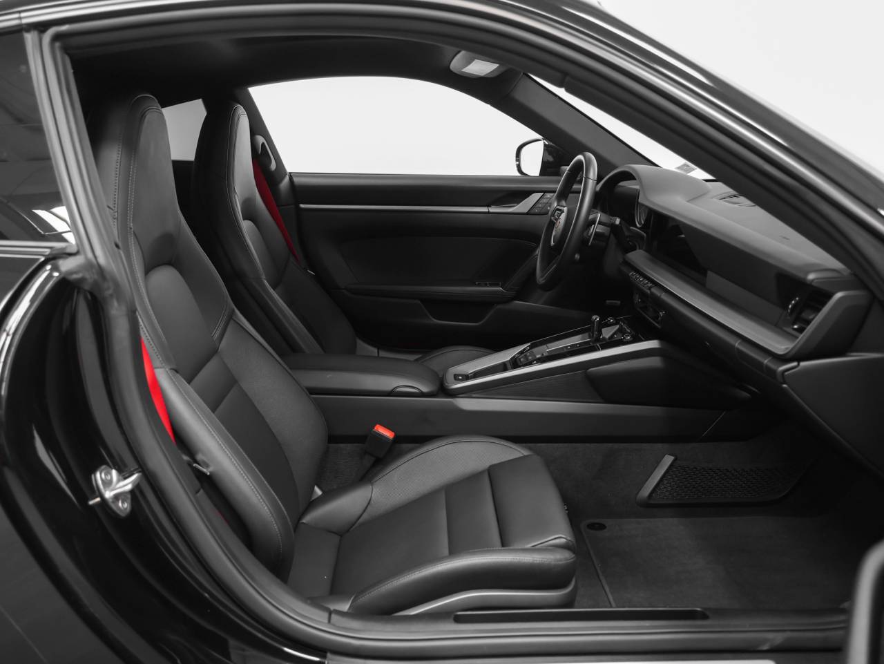 2022 Porsche 911 Carrera
