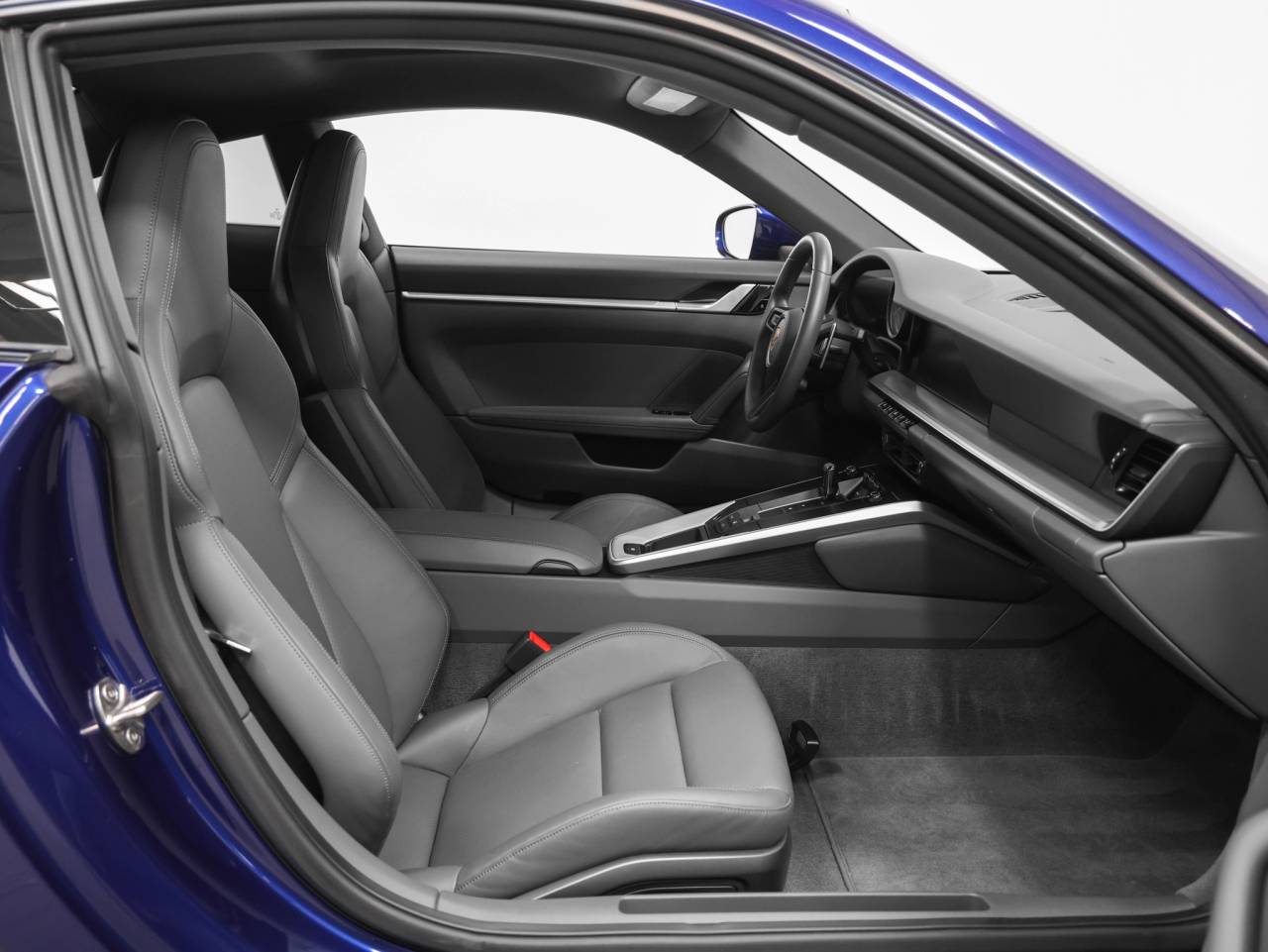 2021 Porsche 911 Carrera