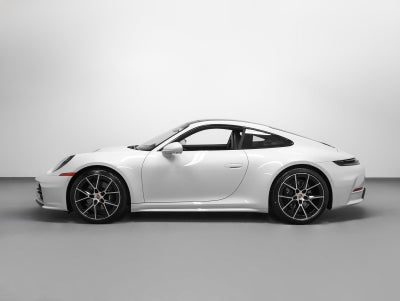 2026 Porsche 911 Carrera