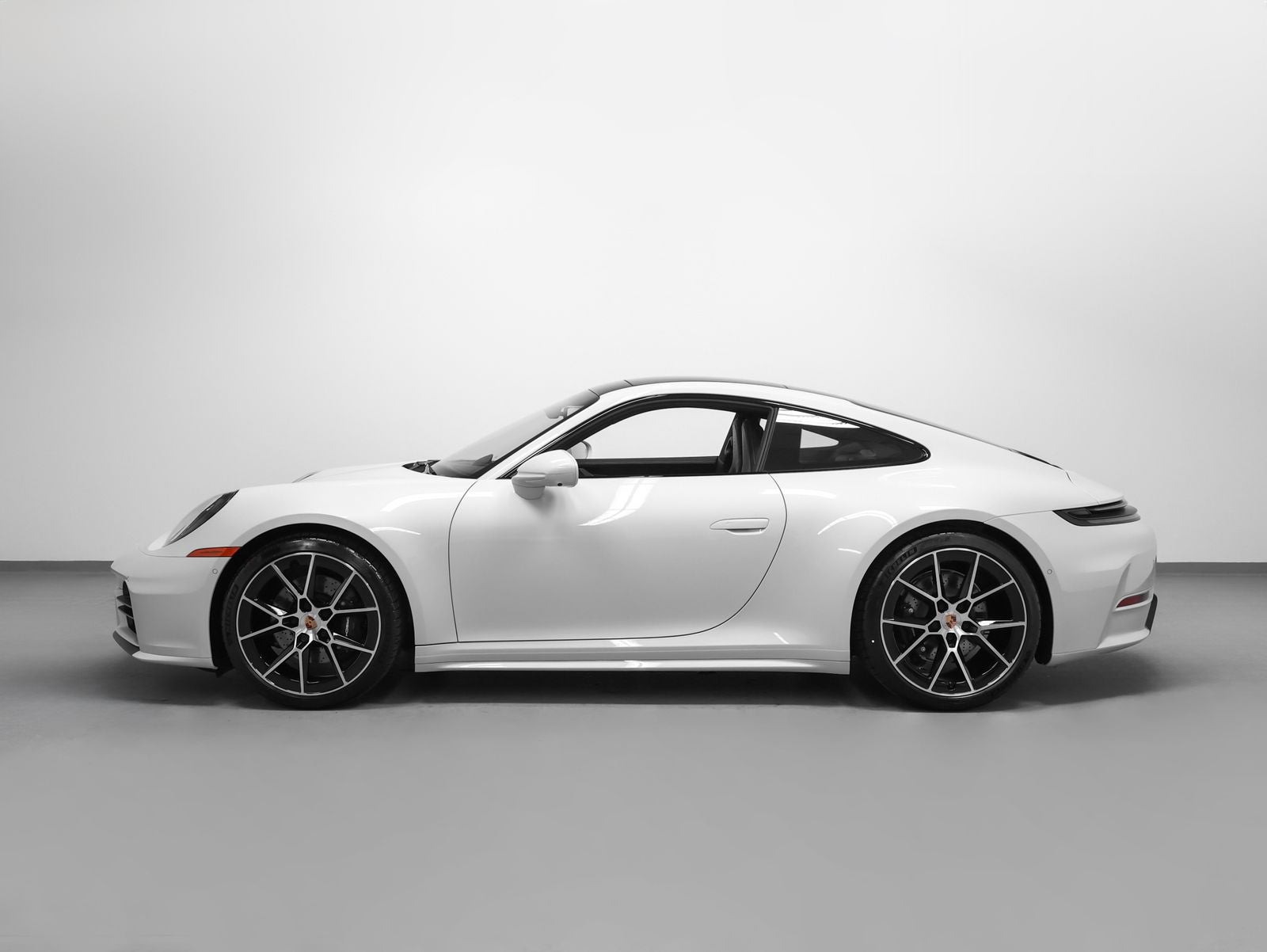 2026 Porsche 911 Carrera