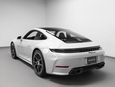2026 Porsche 911 Carrera