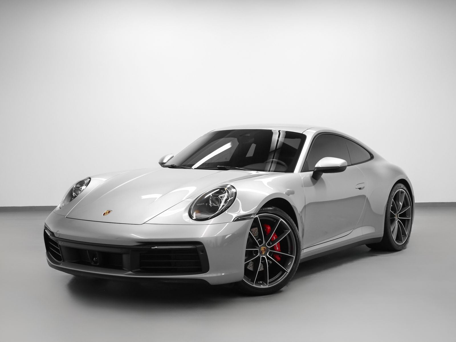 2020 Porsche 911 Carrera