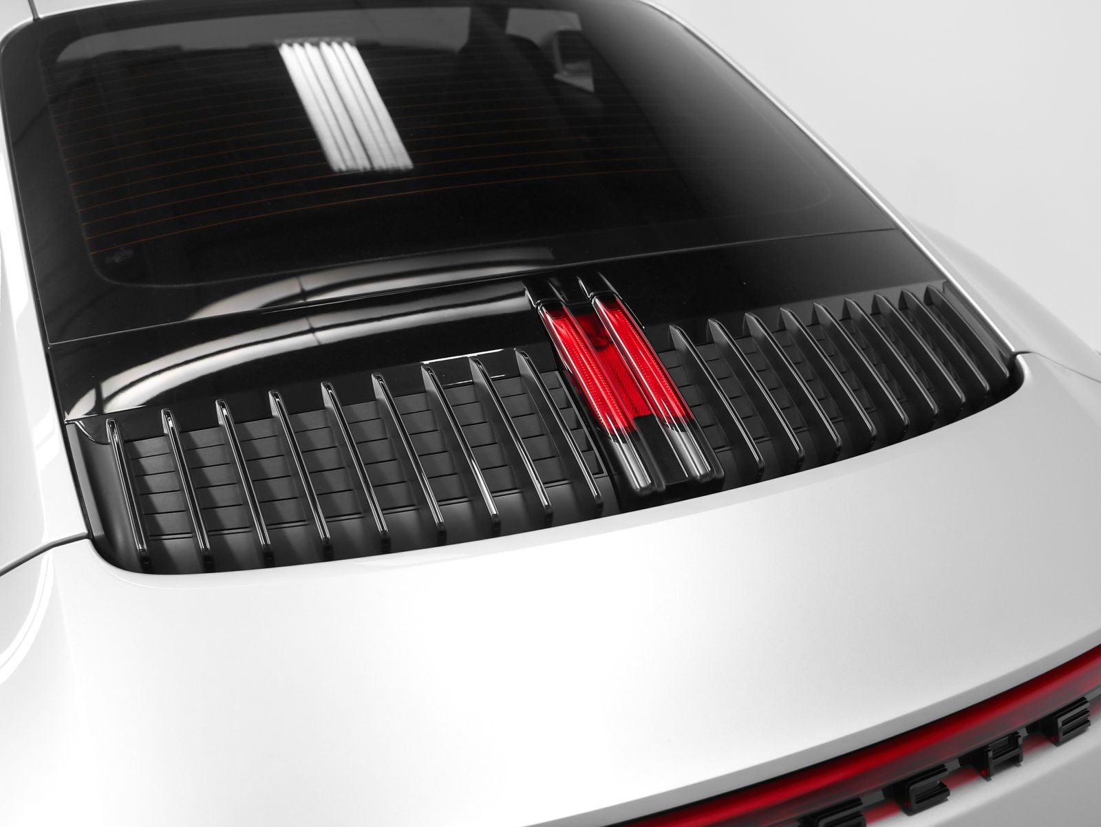 2020 Porsche 911 Carrera