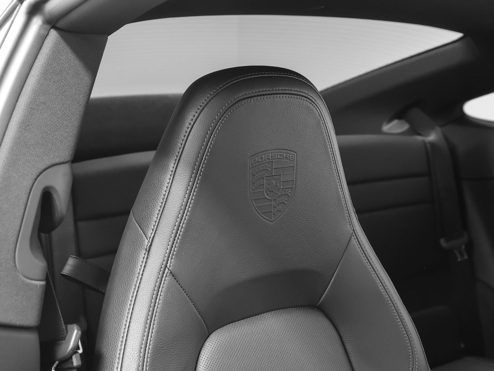 2020 Porsche 911 Carrera