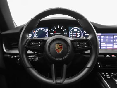 2020 Porsche 911 Carrera