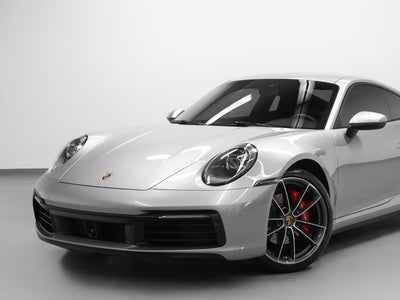 2020 Porsche 911 Carrera
