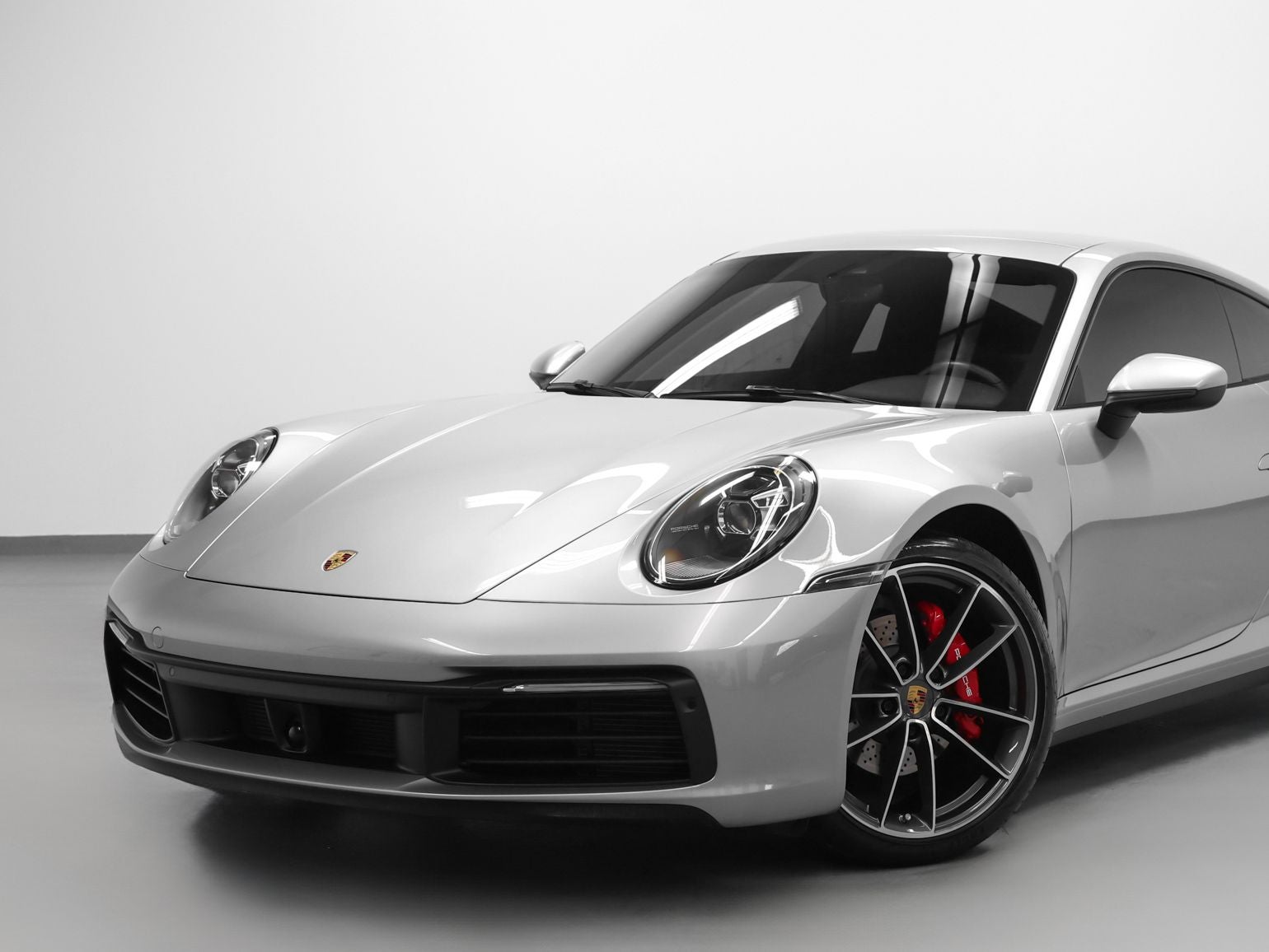 2020 Porsche 911 Carrera