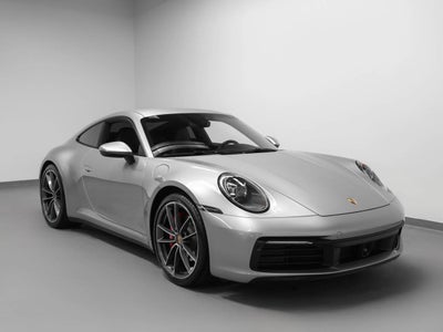 2020 Porsche 911 Carrera