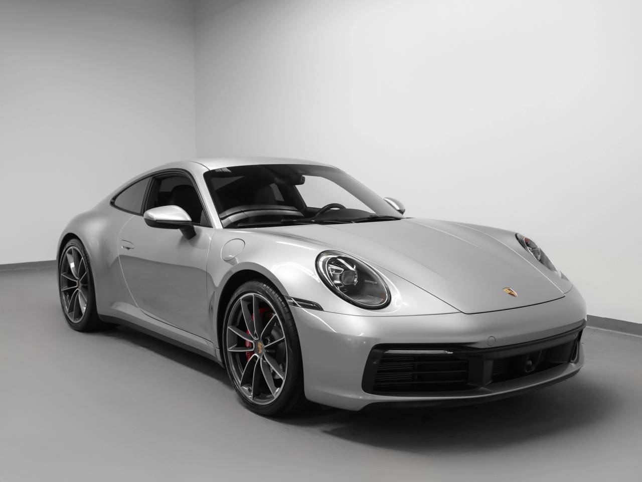 2020 Porsche 911 Carrera