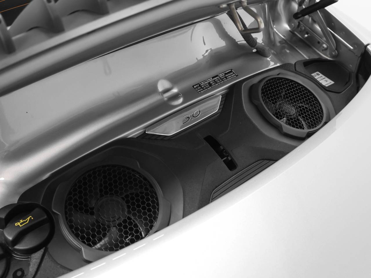 2020 Porsche 911 Carrera