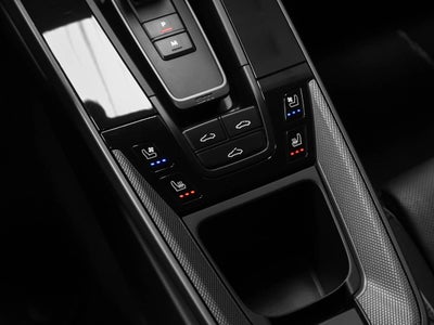 2020 Porsche 911 Carrera