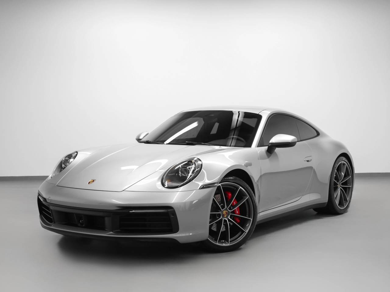 2020 Porsche 911 Carrera