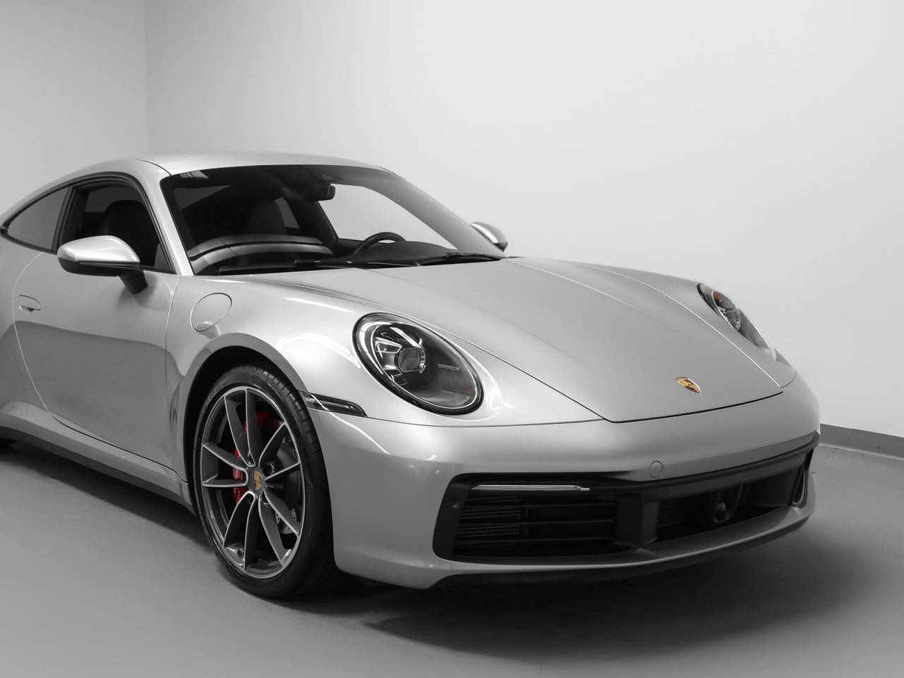 2020 Porsche 911 Carrera