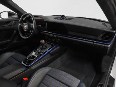 2025 Porsche 911 Carrera T
