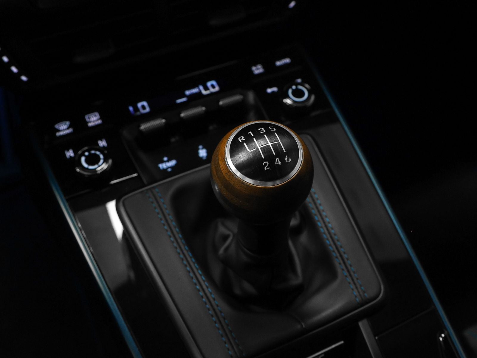 2025 Porsche 911 Carrera T