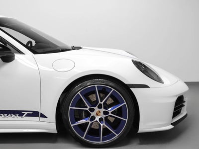 2025 Porsche 911 Carrera T