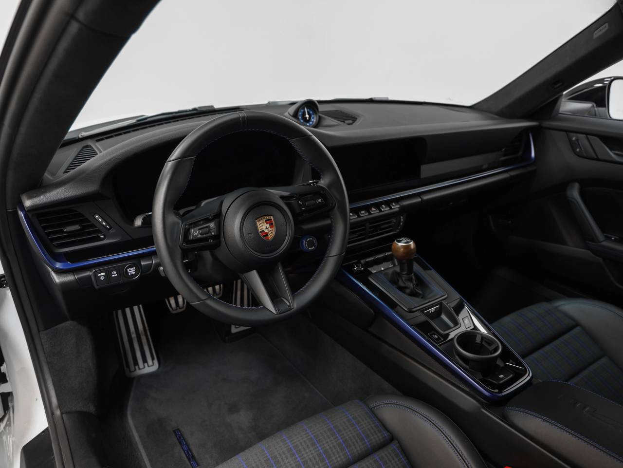 2025 Porsche 911 Carrera T