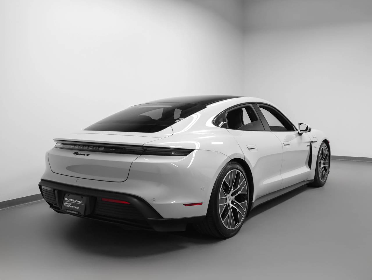 2025 Porsche Taycan Taycan 4