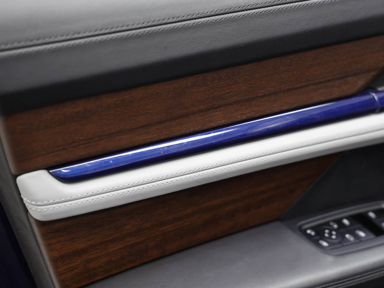 2024 Porsche Taycan Taycan