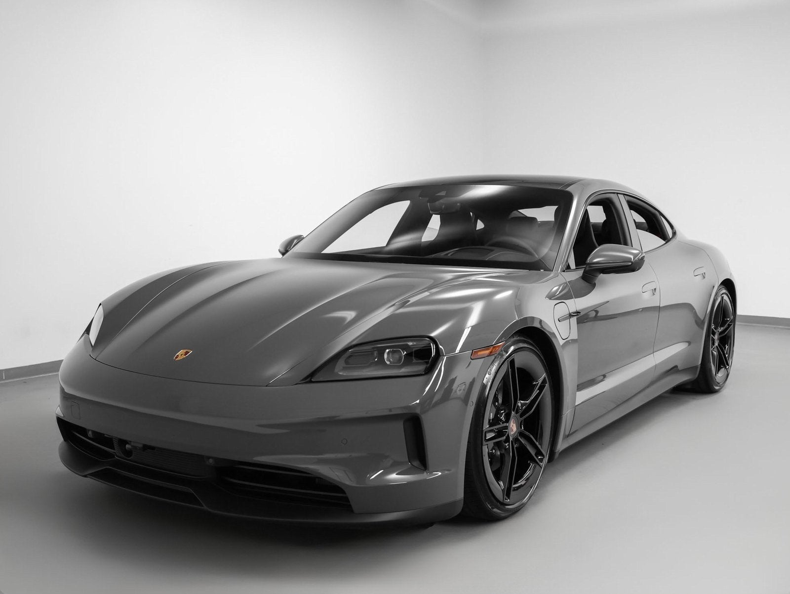 2025 Porsche Taycan Taycan 4