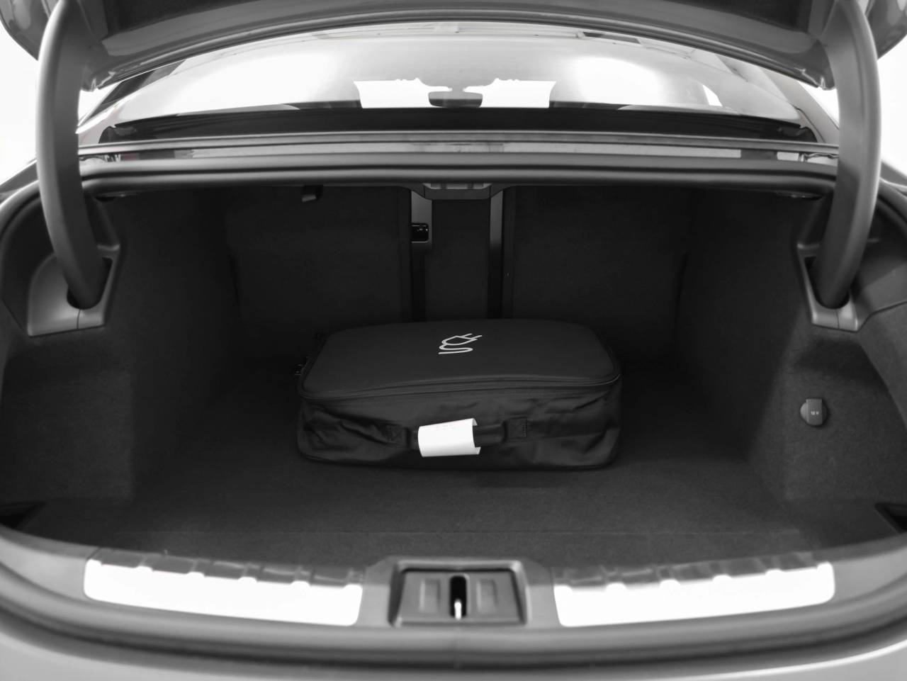 2025 Porsche Taycan Taycan 4