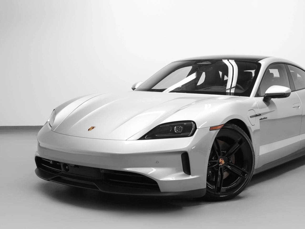 2026 Porsche Taycan Base