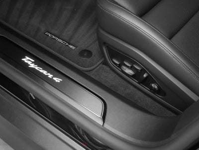 2026 Porsche Taycan Taycan 4