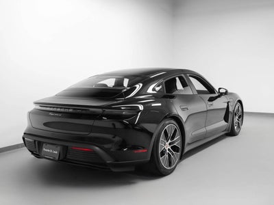 2026 Porsche Taycan 4